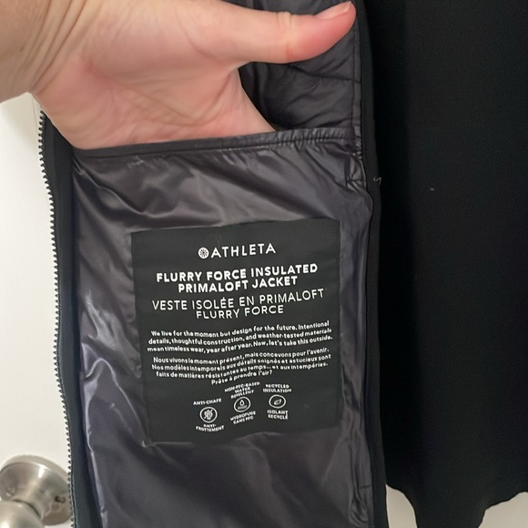 Athleta Flurry Force Insulated PrimaLoft® Jacket Size Medium NWOT - Picture 13 of 13